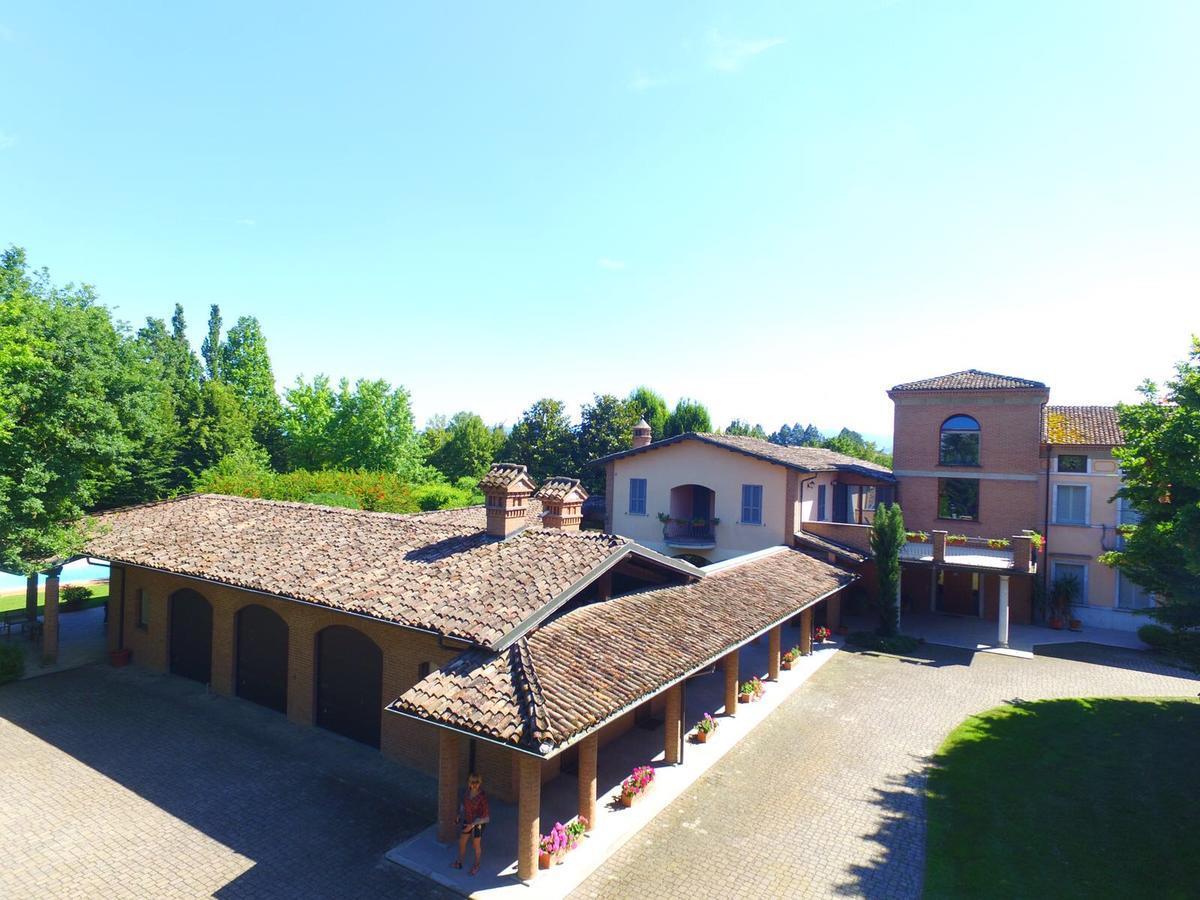 B&B Villa Valchero Carpaneto Piacentino Exterior photo