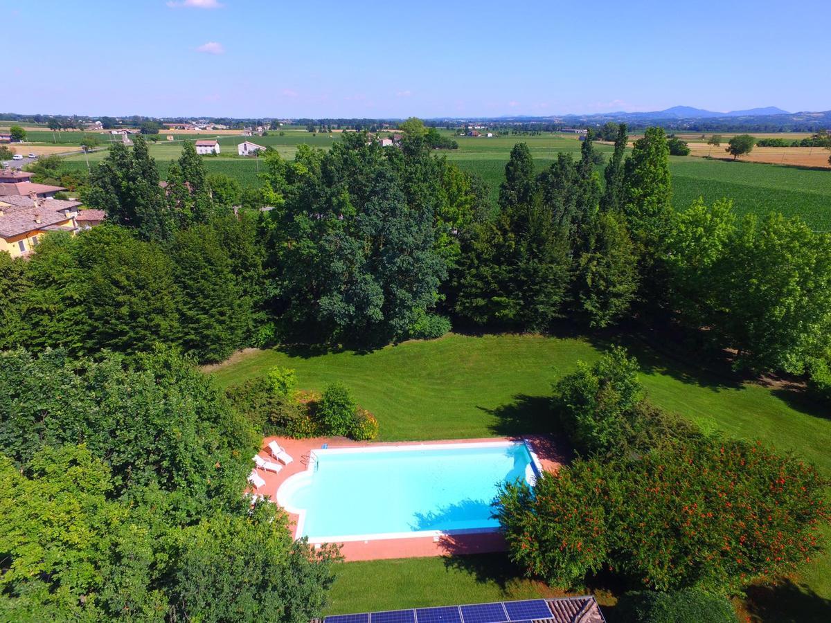 B&B Villa Valchero Carpaneto Piacentino Exterior photo