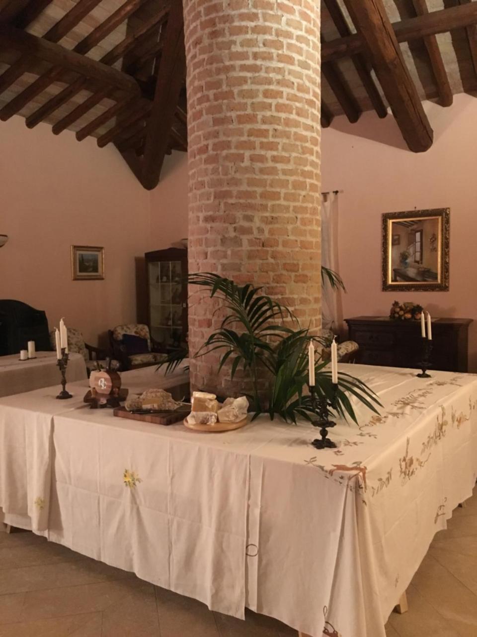 B&B Villa Valchero Carpaneto Piacentino Exterior photo
